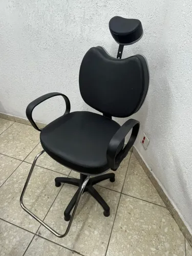 Cadeira de salão com hidraulica