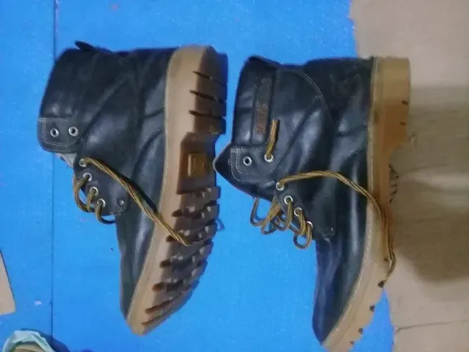 Bota Caterpillar Masculina Preta