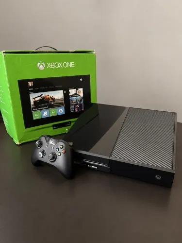 Xbox One 500GB + Kinect + Controle