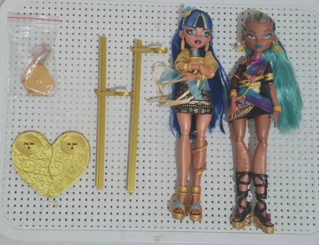 Cleo e Nefera monster high