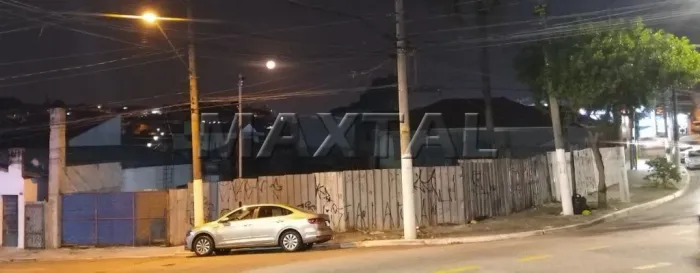 Terreno com 527 m² Comercial ou Residencial em Av. de Grande Movimentação e Feira Livre Ve