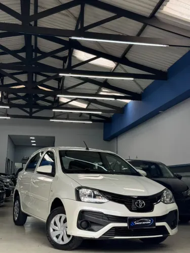 Toyota Etios X 1.3 Flex 16V 5P Aut. 2020