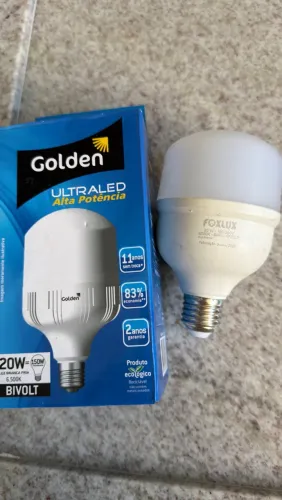 Vendo 2 lampadas Led alta potencia mais 4 lampadas 9w