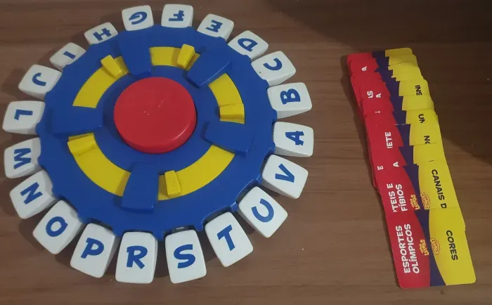Jogo trava palavras + cartas