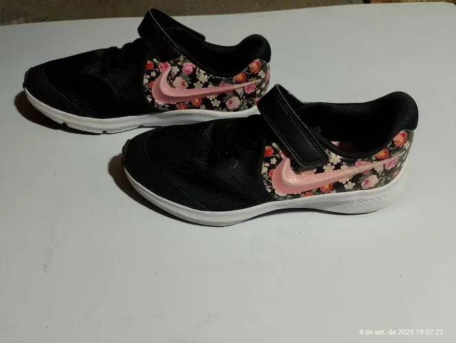 Tênis Nike original feminino semi novo
