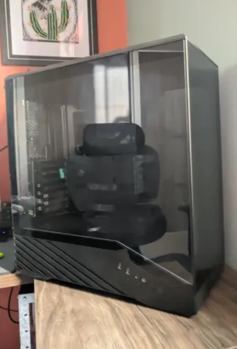 Gabinete Lian Li Vector V100, Midtower, SEM VENTOINHAS