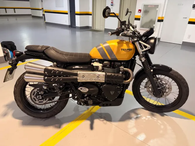Triumph Scrambler 900cc - 2024 - Zerada - Amarela