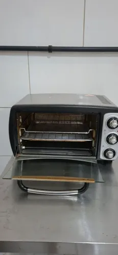 Forno elétrico de mesa Britânia 28l