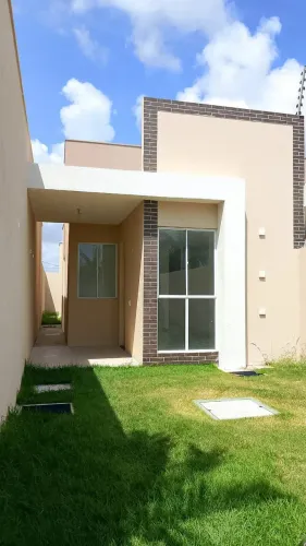 Venda de Linda CASA no Eusébio com 2 Garagem por (289 Mil) mais informações