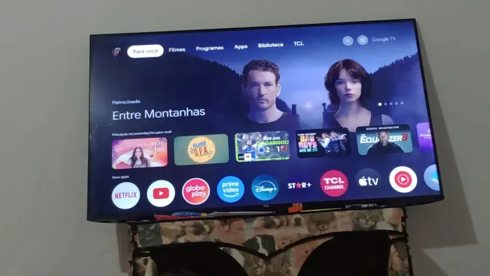 Tv smart tcl 43 polegadas .