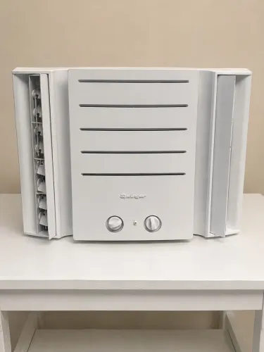 ? Ar-Condicionado de Janela Springer 7.500 BTUs - R$ 650,00 ? Oferta por tempo limitado!