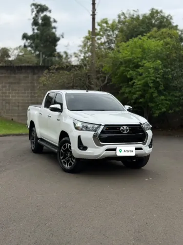 Toyota Hilux CD SRV 4X4 2.8 TDI Diesel Aut. 2021
