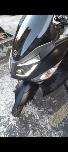 OPORTUNIDADE. cruisym 150cc para assumir 