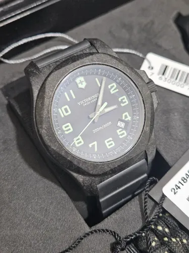 Relógio Victorinox INOX carbon