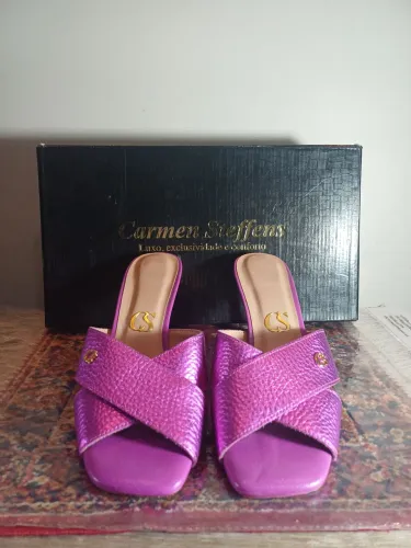 Tamanco Carmen Steffens novo, com salto taça, pink .