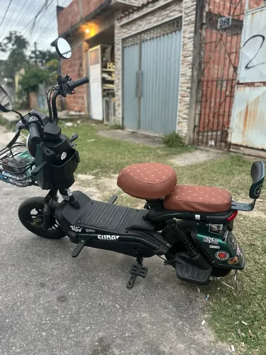 Moto elétrica - bicicleta elétrica 