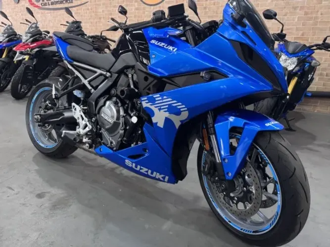 SUZUKI GSX-8R ABS 2026