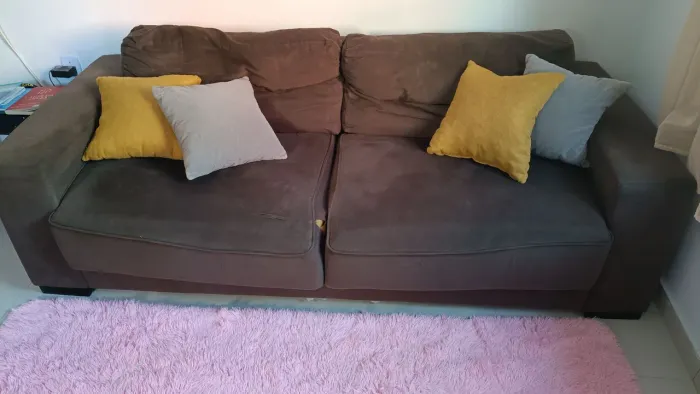 SOFÁ 3 LUGARES - APENAS R$ 400,00