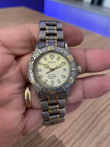 Relogio Seiko Scuba Titanium 200M Quartz Titanium Original Japão Raro