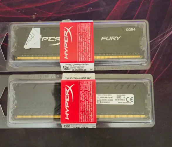 Memória RAM DDR 4 Hyperx fury 8gb x 2