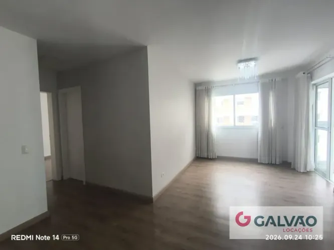 Apartamento para alugar 2 quartos, 77 m² em Rebouças, Curitiba - Edifício Silva Jardins -