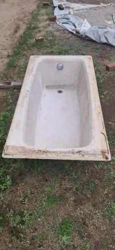 BANHEIRA DE FERRO