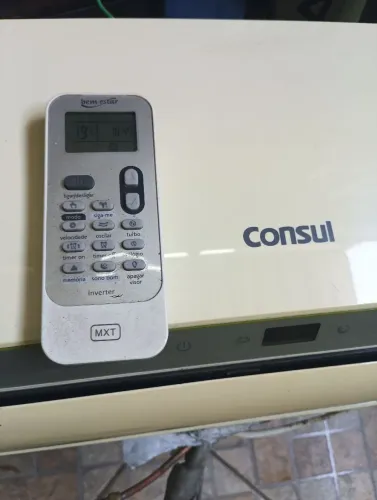 Ar split Consul 9 mil BTUs para conserto