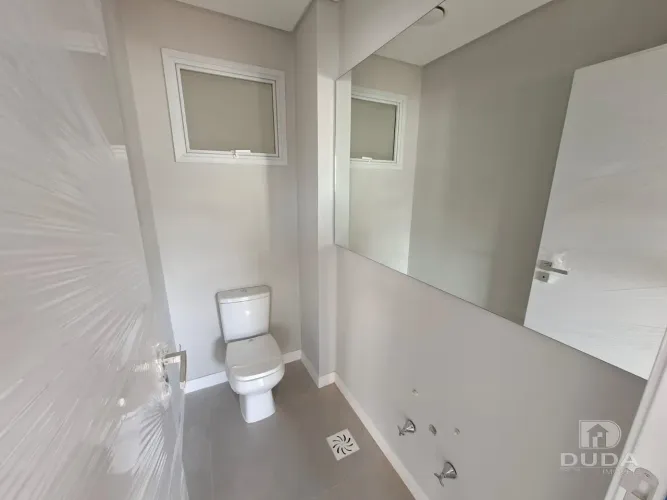 Apartamento 2 suítes para alugar na Trindade