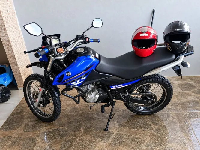 TROCO EM CARRO OU VENDO.