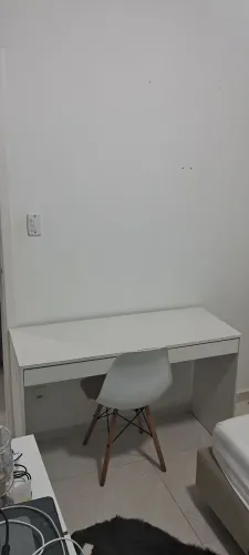 Mesa e cadeira ótimo estado
