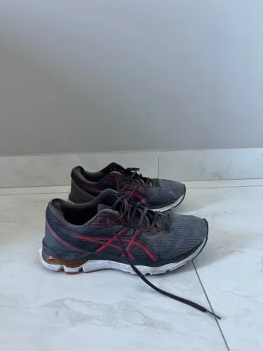 TÊNIS ASICS GEL PACEMAKER 2