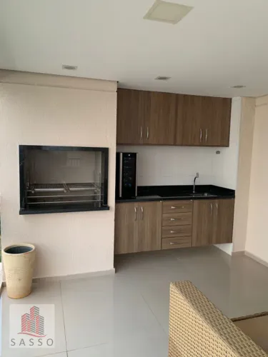 Vendo apartamento com varanda gourmet na Mooca.