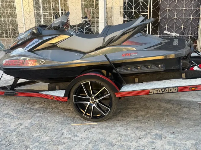 Vendo jet ski 