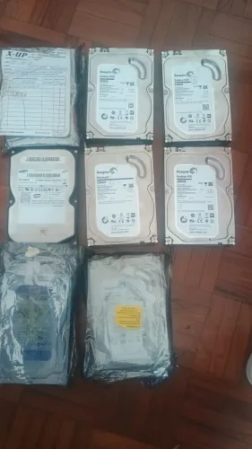 Vendo HDs usados para computador de 1 e 2T
