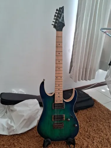 Guitarra Ibanez RG 421 AHM