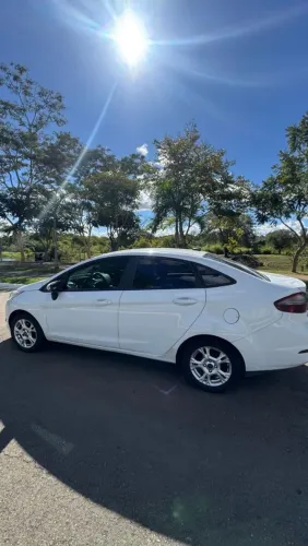 Ford Fiesta Sedan 1.6 16V Flex Mec. 2015