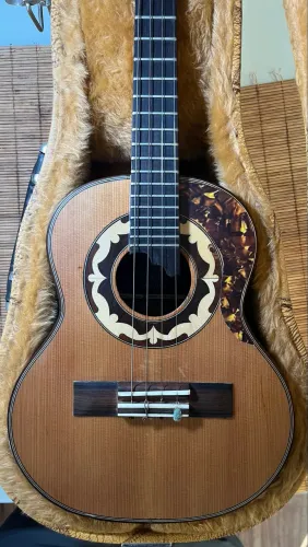 Cavaquinho de Luthier De Castro Pinho&Imbuia Eletroacústico + Case Rigida