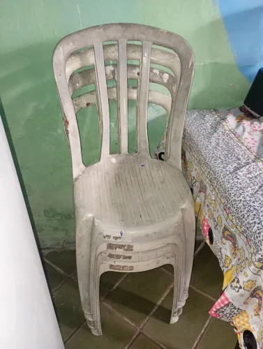 Cadeiras prástico