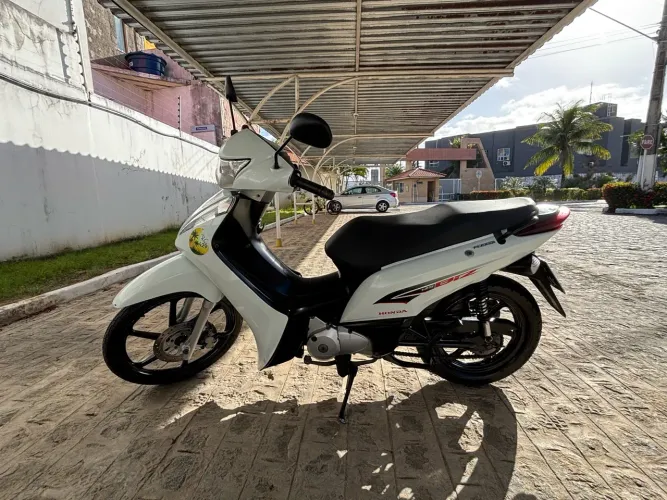 Honda Biz 125 EX/ 125 EX Flex 2015