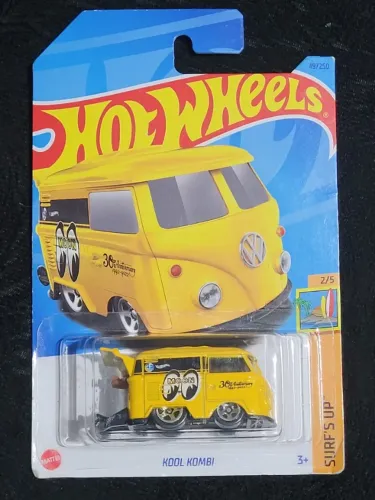 Hot Wheels Volkswagen VW Kool Kombi Mooneyes - 30 TH Anniversary - Carrinho Miniatura 1/64