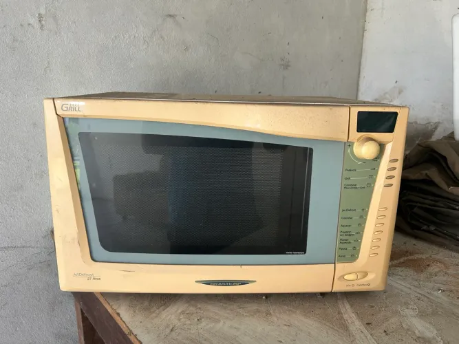 Microondas Brastemp 27 litros