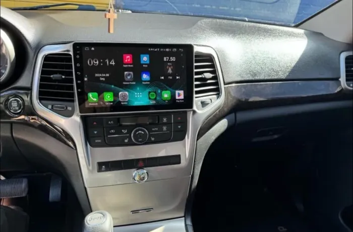 Jeep Grand Cherokee Laredo 3.6 4X4 V6 Aut. 2012