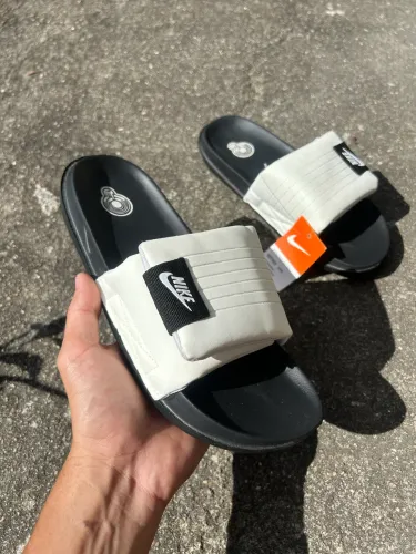 Chinelo Nike