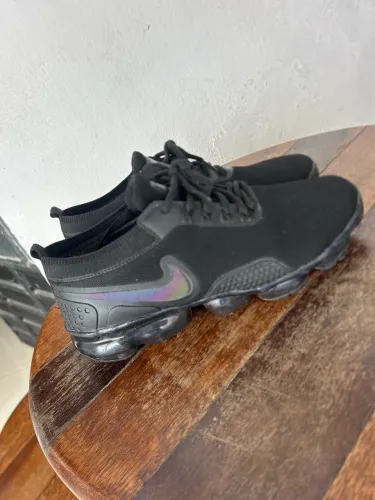 Sapato NIKE VAPORMAX TAMANHO 41