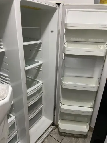 Geladeira duas portas