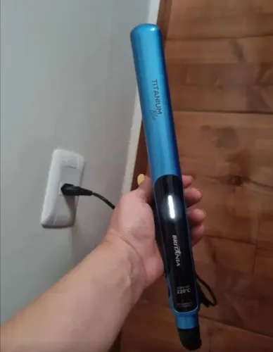 Chapinha Britânia Titanium Blue - Bivolt - Por apenas R$ 99,00