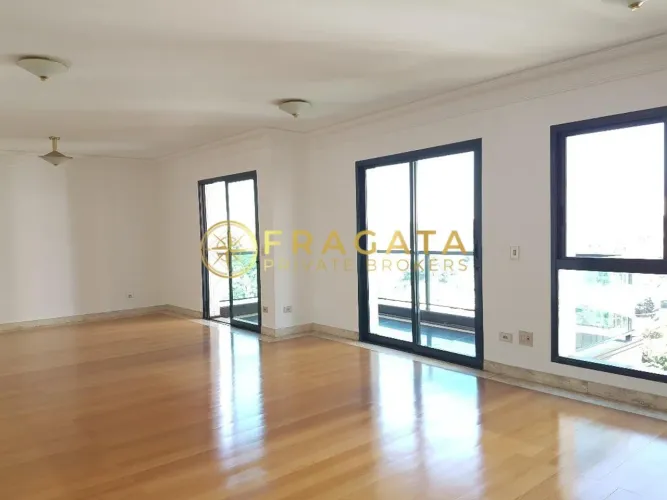 Apartamento à venda em Higienópolis | 202 m² | 4 dormitórios | 4 vagas