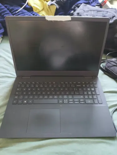 Dell Inspiron 3501 - Pentium Gold 7505 - Para Peças ou Reparo