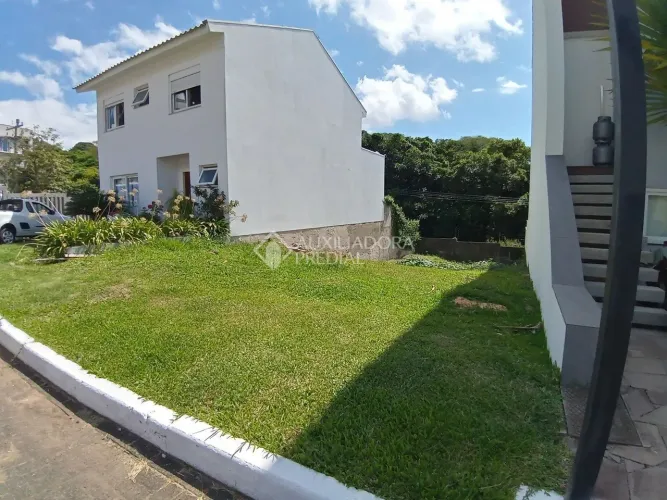 Terreno em condomínio fechado, 200 m²