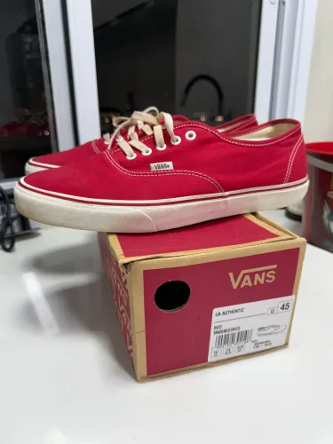 Tenis vans Authentic Red 45